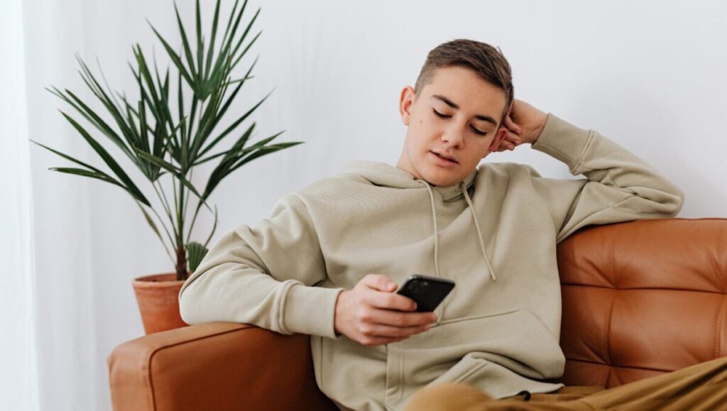 夫が否定ばかりする本当の理由と関係改善法