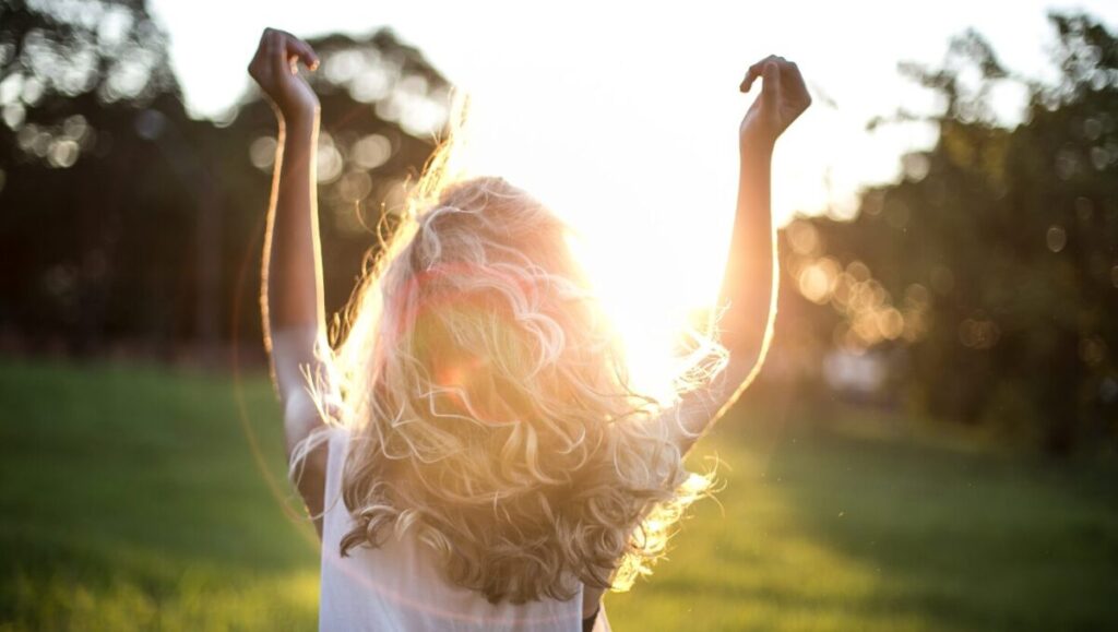 離婚してよかった人の特徴|後悔しない40代女性の行動パターン